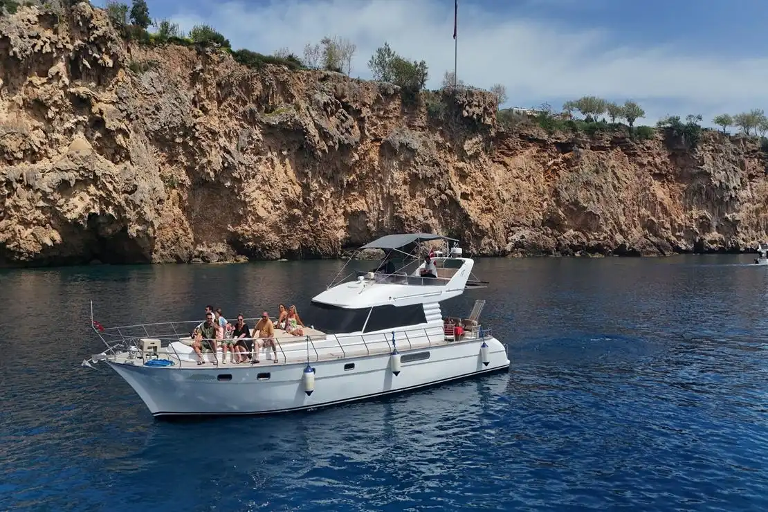 Antalya Yacht Rental 16m Custom Built 9